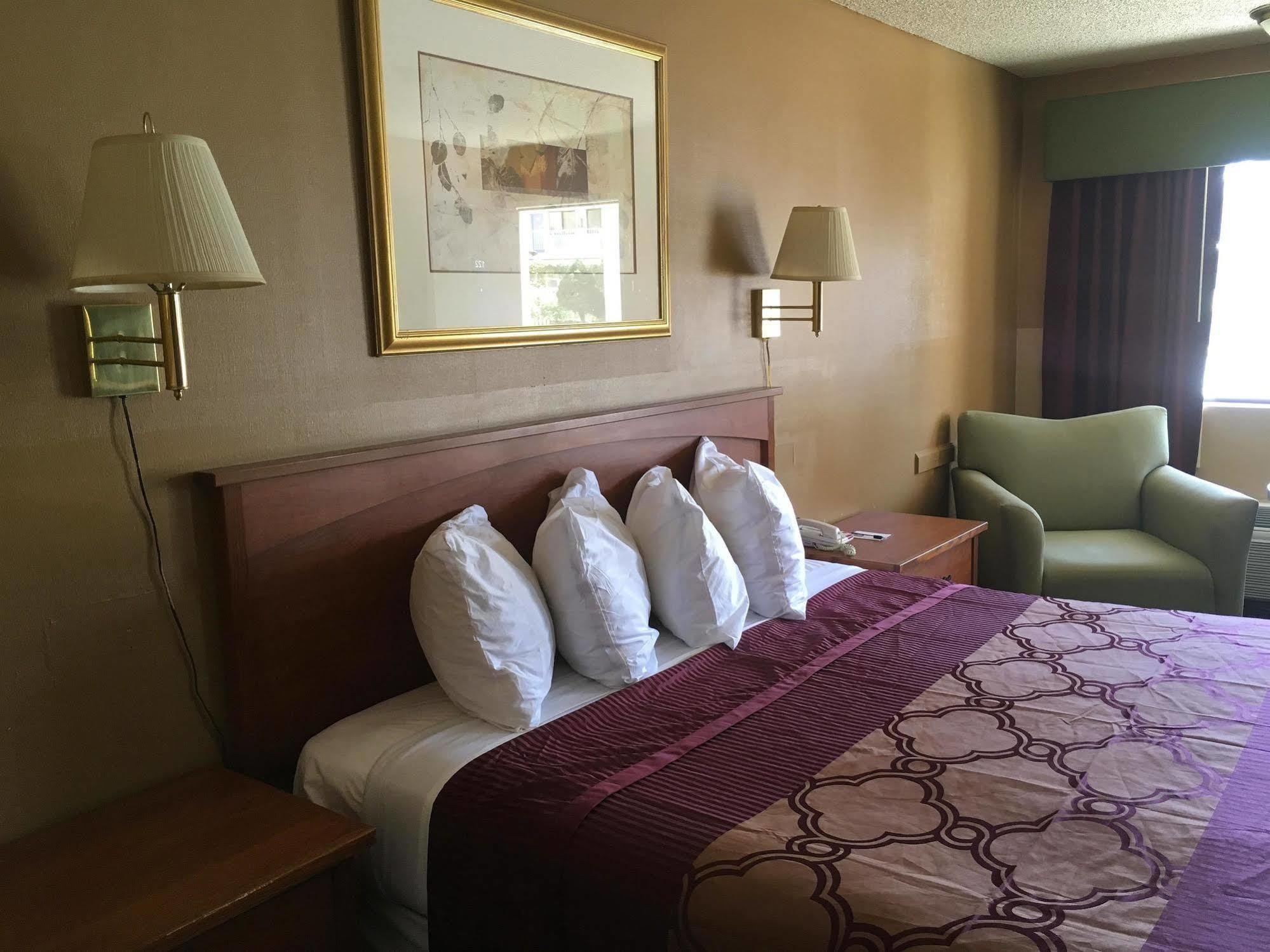 Americas Best Value Inn - Carson City Ngoại thất bức ảnh