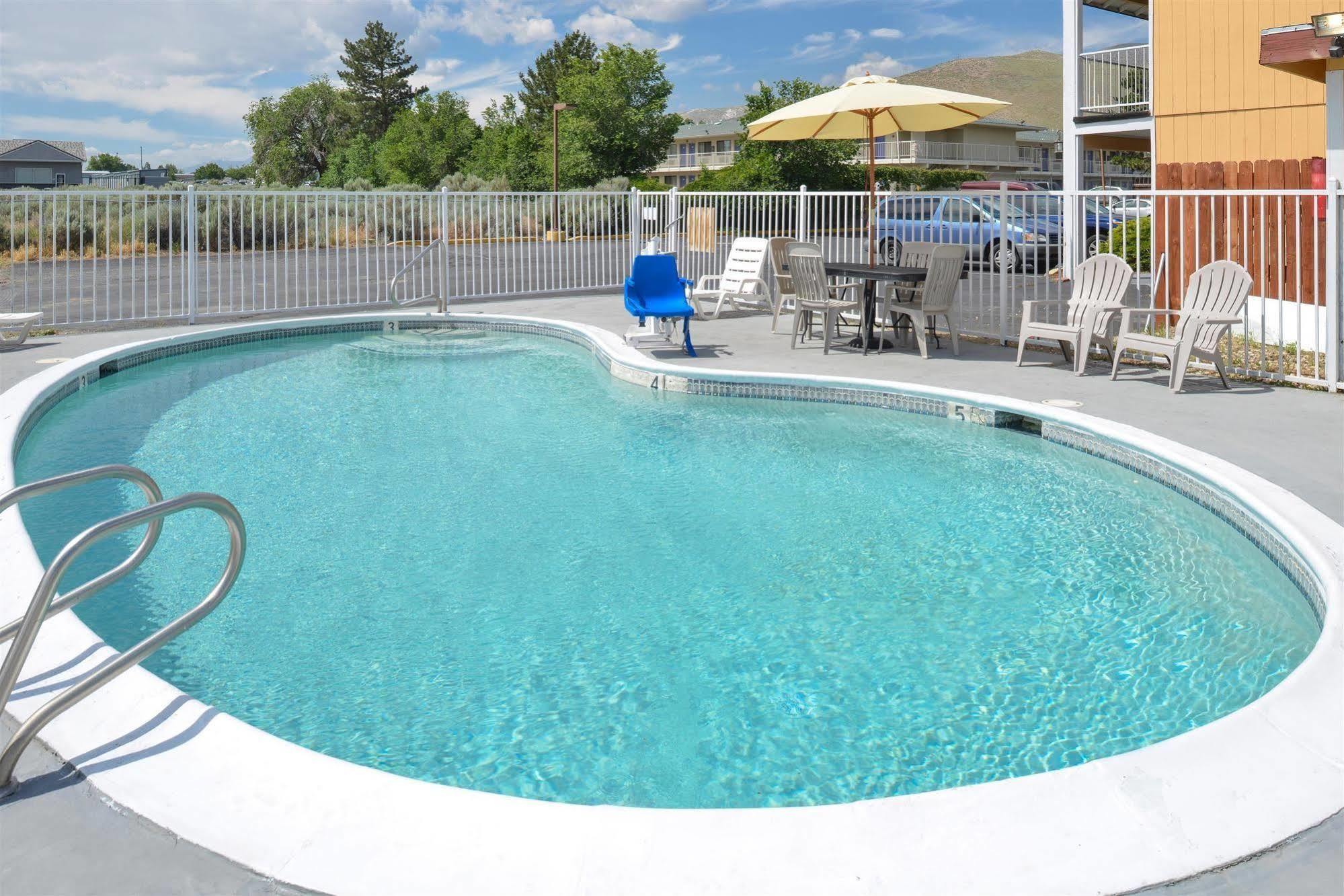 Americas Best Value Inn - Carson City Ngoại thất bức ảnh
